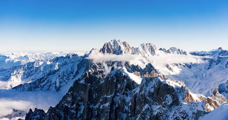 Mendaki Pegunungan Memukau Yang Ada di Prancis